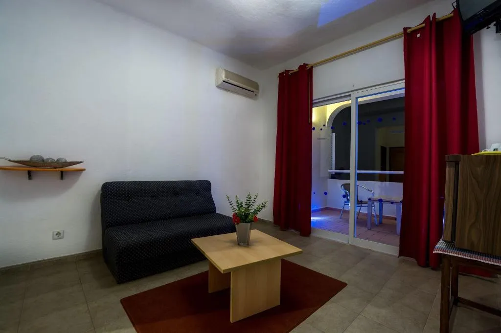 Room, Villa Well By Villa Welwitshia Mirabilis, Algarve