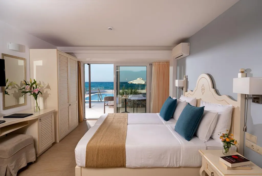 VILLA BEACH FRONT WITH PRIVATE POOL Room, Alexander Beach Hotel & Village Resort, Crete