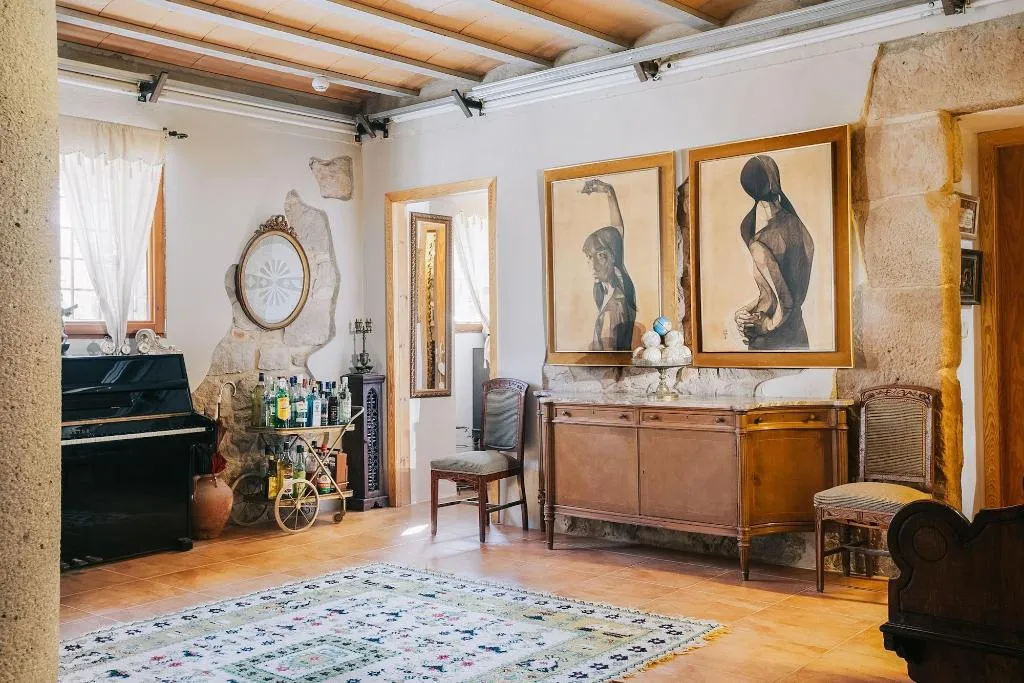 Sports and Entertainment, Vila Caelus Masia Boutique, Barcelona