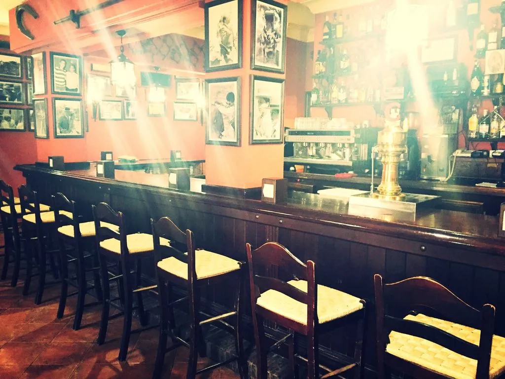 Bar, Pechi Hostal, Seville