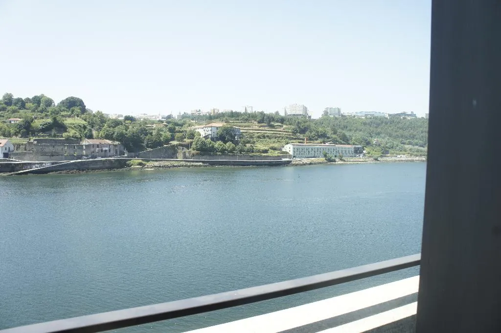 DOUBLE DELUXE RIVER VIEW Room, Neya Porto Hotel, Porto