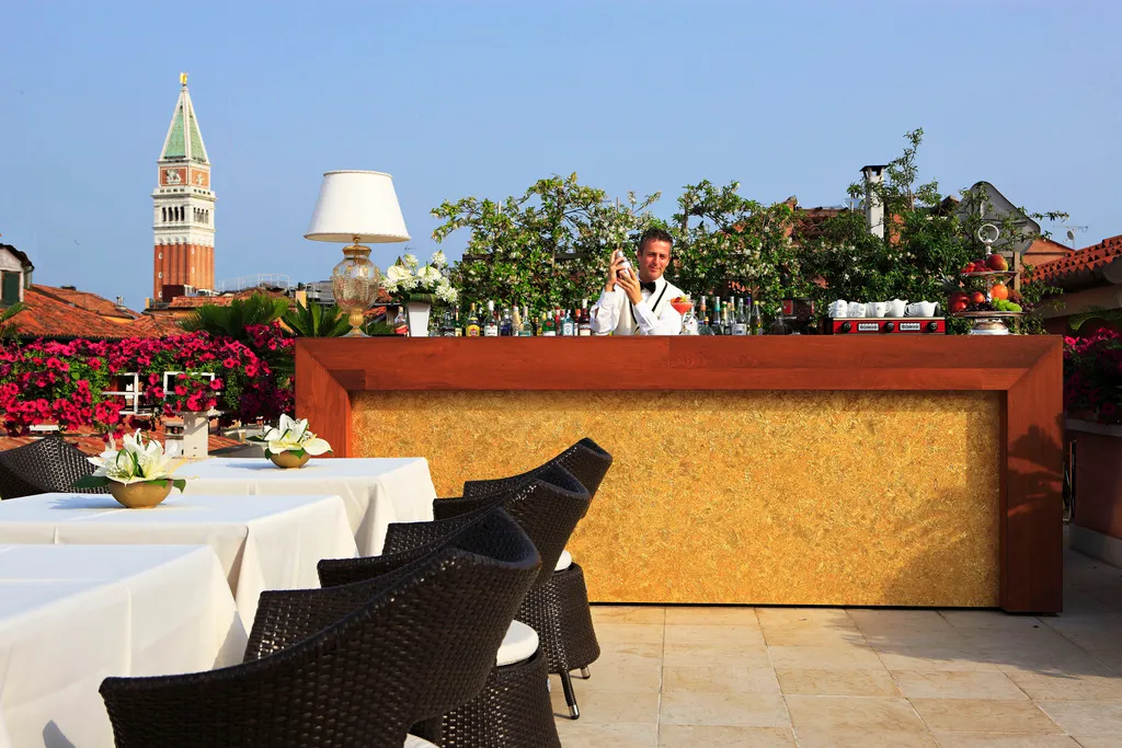 Terrace, A La Commedia, Venice