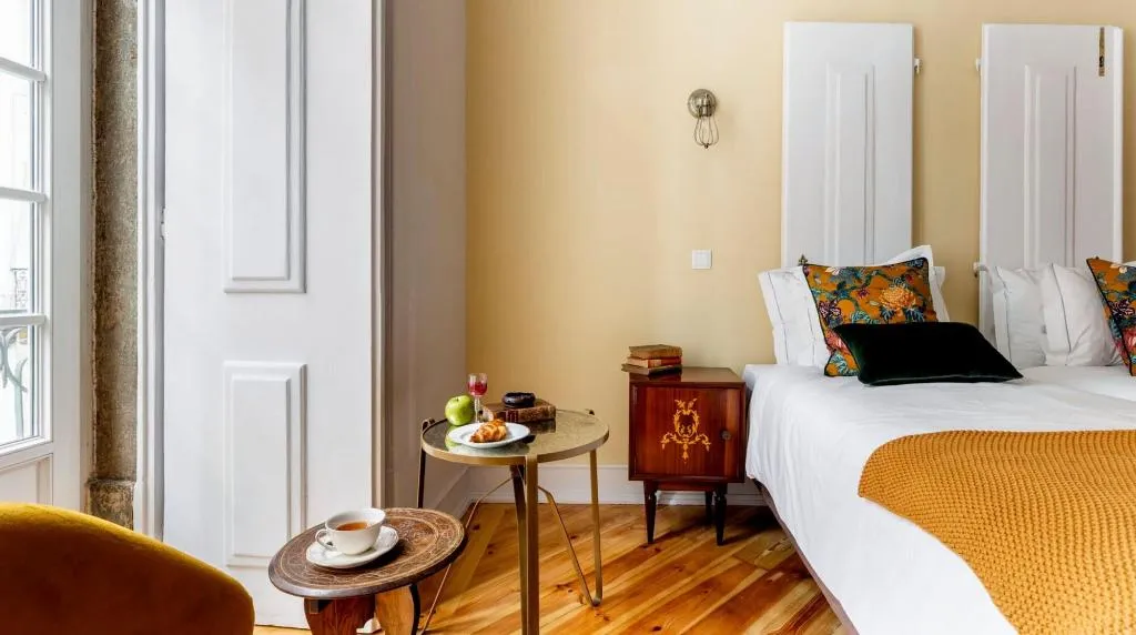 Restaurant, LeL Madalena GuestHouse, Lisbon