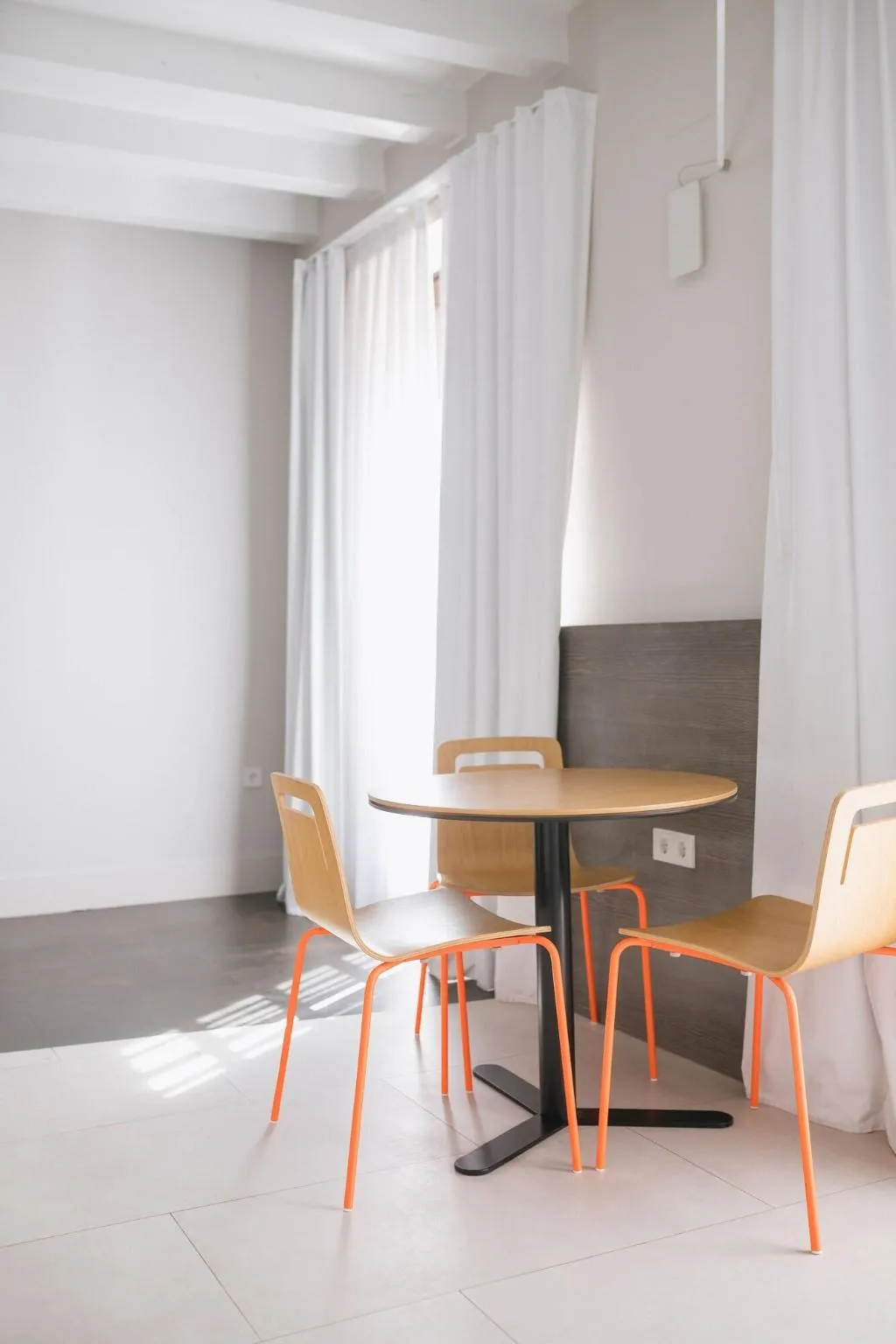 JUNIOR SUITE QUEEN SIZE BED Room, Myr Plaza Mercado & Spa, Valencia