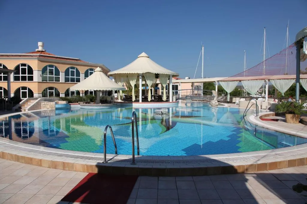 Sports and Entertainment, MArina Frapa hotel Kopno, Split