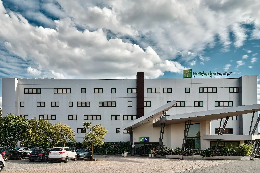 General view, Holiday Inn Express Milan-Malpensa Airport, Milan
