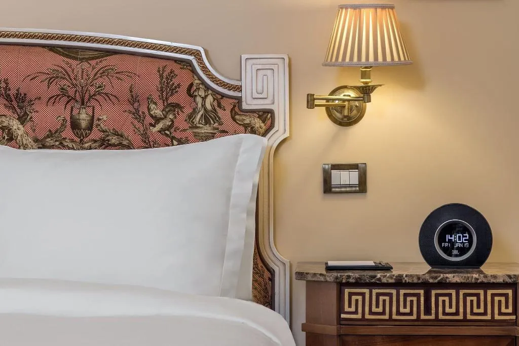 DOUBLE CLASSIC Room, Grande Bretagne, A Luxury Collection Hotel, Athens