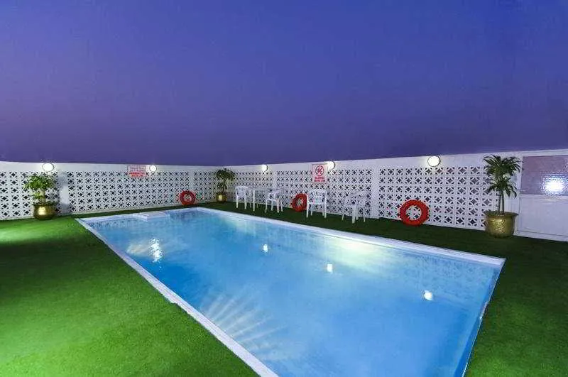Pool, Landmark Hotel Baniyas, Dubai