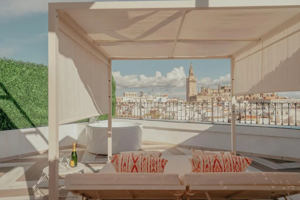 SUITE KING SIZE BED Room, Vincci la Rabida, Seville