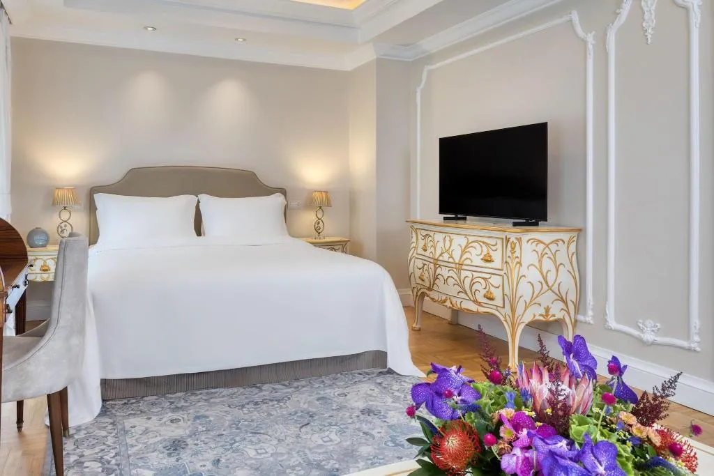 Room, King George A Luxury Collection Hotel, Athens