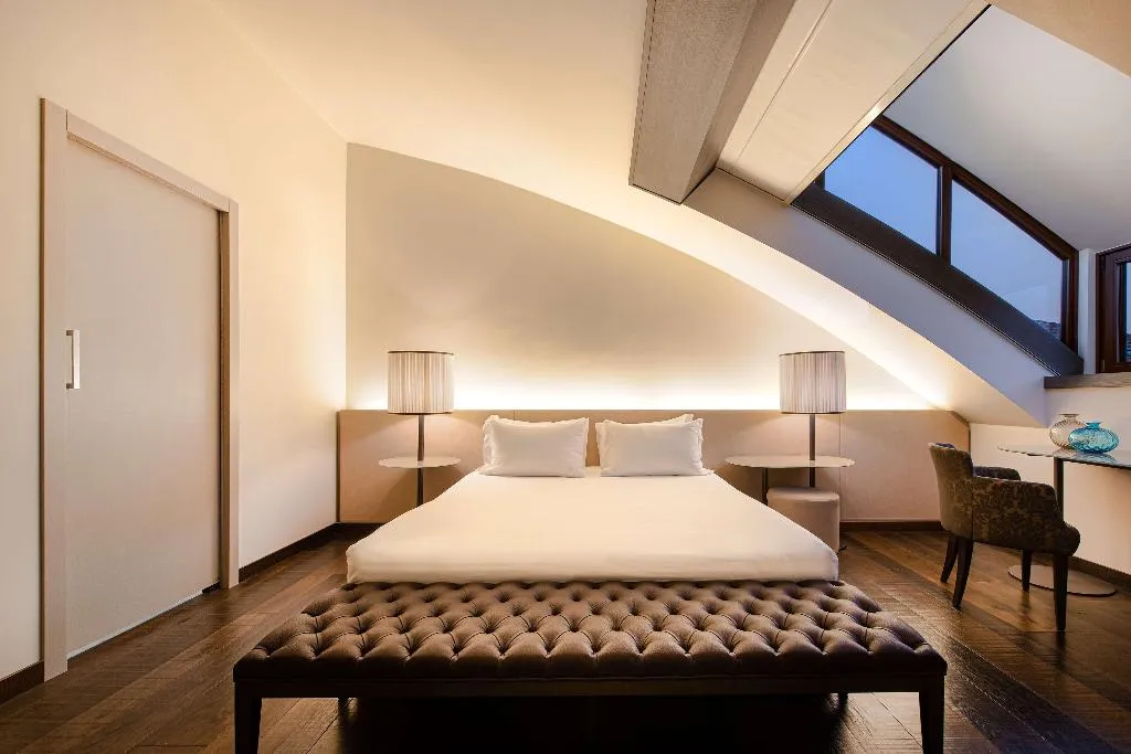Room DELUXE KING BED Room, Hyatt Centric Murano Venice, Venice