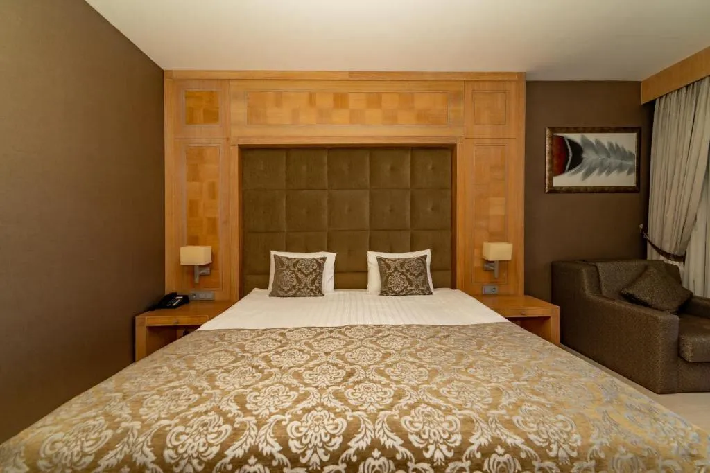 SUITE EXECUTIVE Room, FashionTV Luxe Resort, Antalya