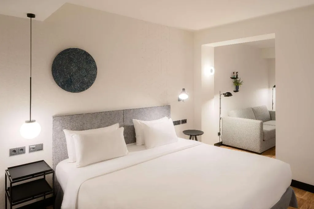 FAMILY ROOM STANDARD Room, Radisson Blu 1882 Hotel, Barcelona Sagrada Familia, Barcelona