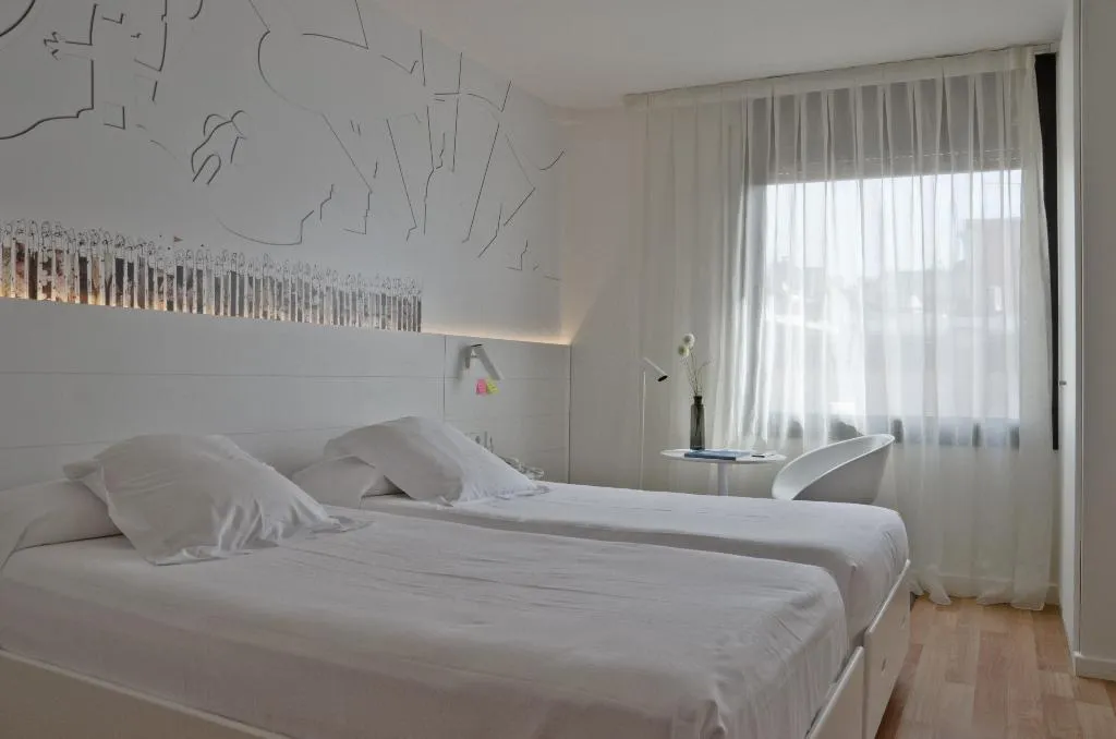 TWIN STANDARD Room, Pol & Grace Hotel, Barcelona