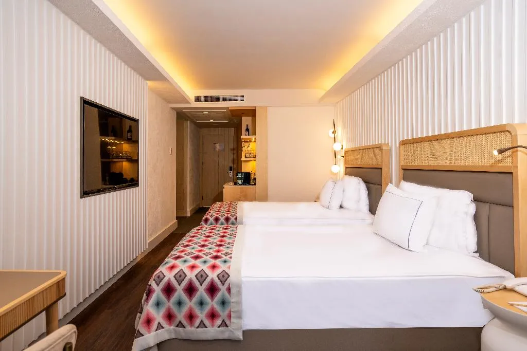 DOUBLE SINGLE USE DELUXE LAGOON VIEW Room, Lara Barut Collection, Antalya