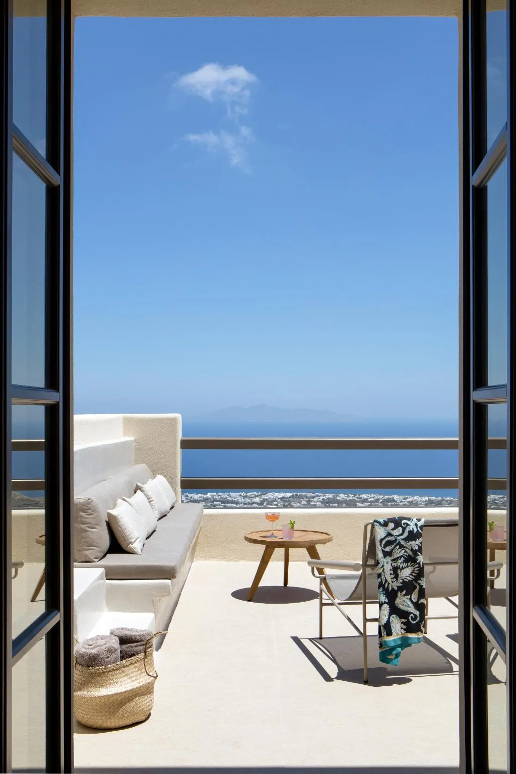 JUNIOR SUITE SEA VIEW WITH PRIVATE POOL Room, Elessa Hotel, Santorini