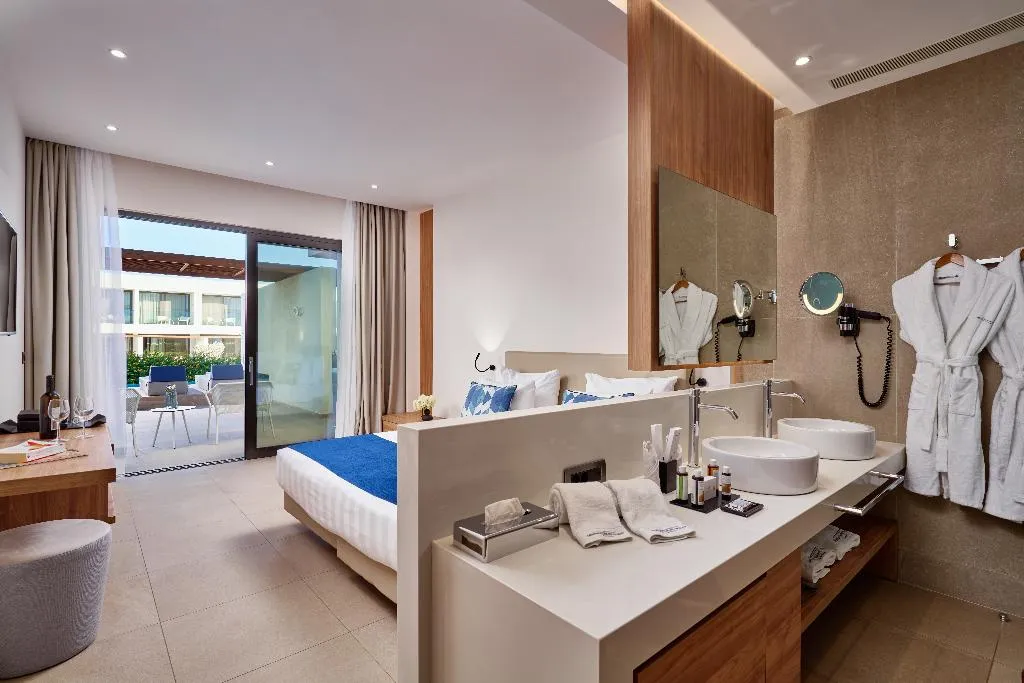 DOUBLE WITH PRIVATE POOL Room, Gennadi Grand Resort, Rhodes