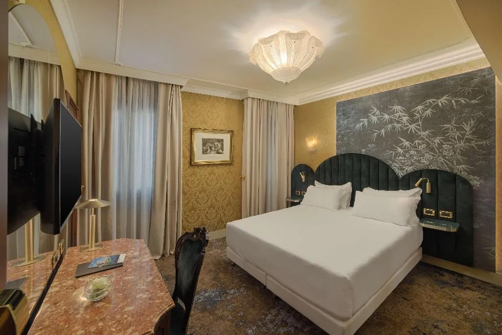 DOUBLE SINGLE USE STANDARD Room, NH Venezia Santa Lucia, Venice