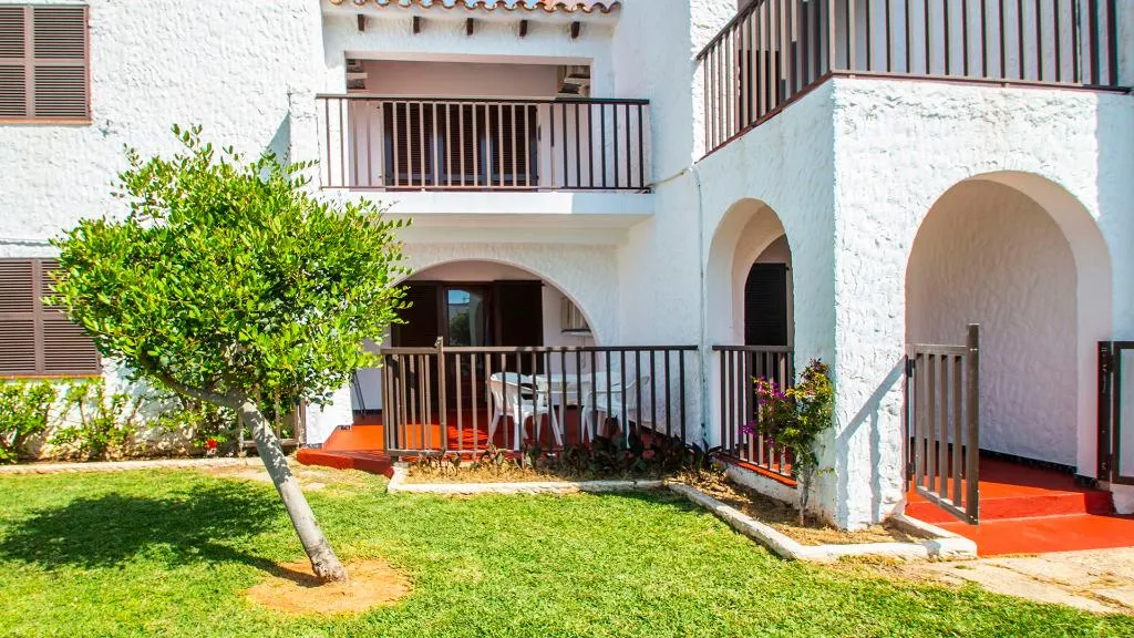 General view, Apartamentos Sol y Mar, Menorca