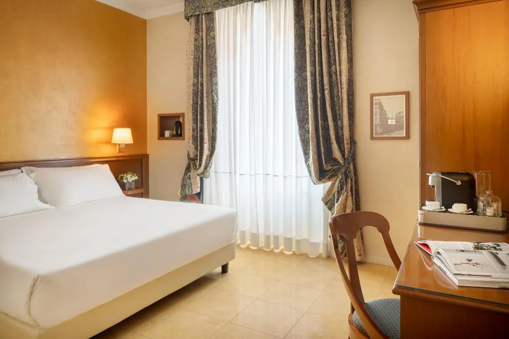 DOUBLE SUPERIOR Room, UNA HOTELS Galles Milano, Milan
