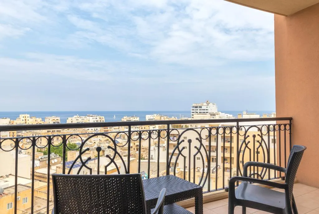 DOUBLE SUPERIOR Room, AX The Palace, Malta