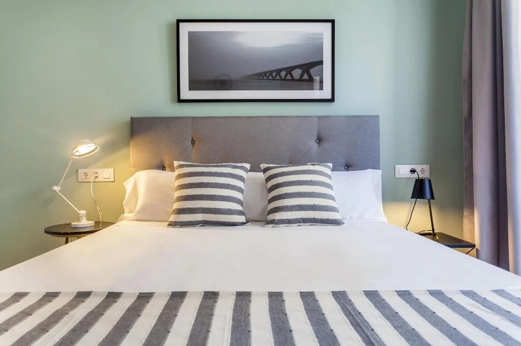 Room, Apartamentos Lã­bere Valencia Jardã­n Botã¡nico, Valencia