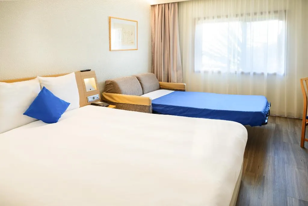 DOUBLE SEA VIEW Room, Novotel Porto Gaia, Porto