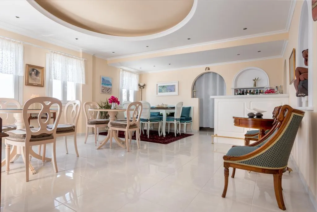 General view, Villa Renos, Santorini
