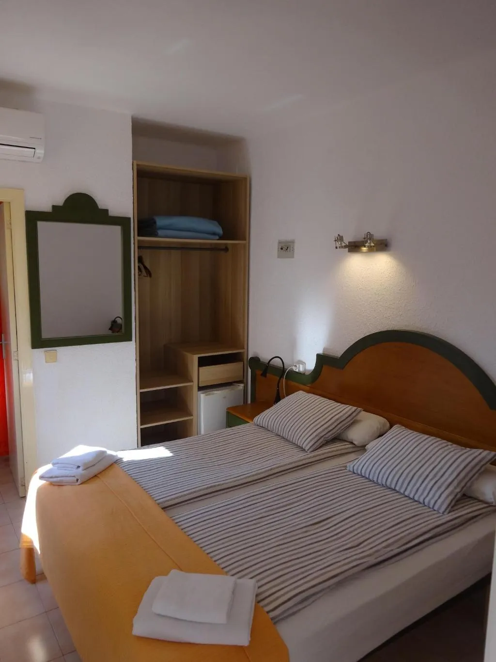 Room, Hostal Amistad, Majorca