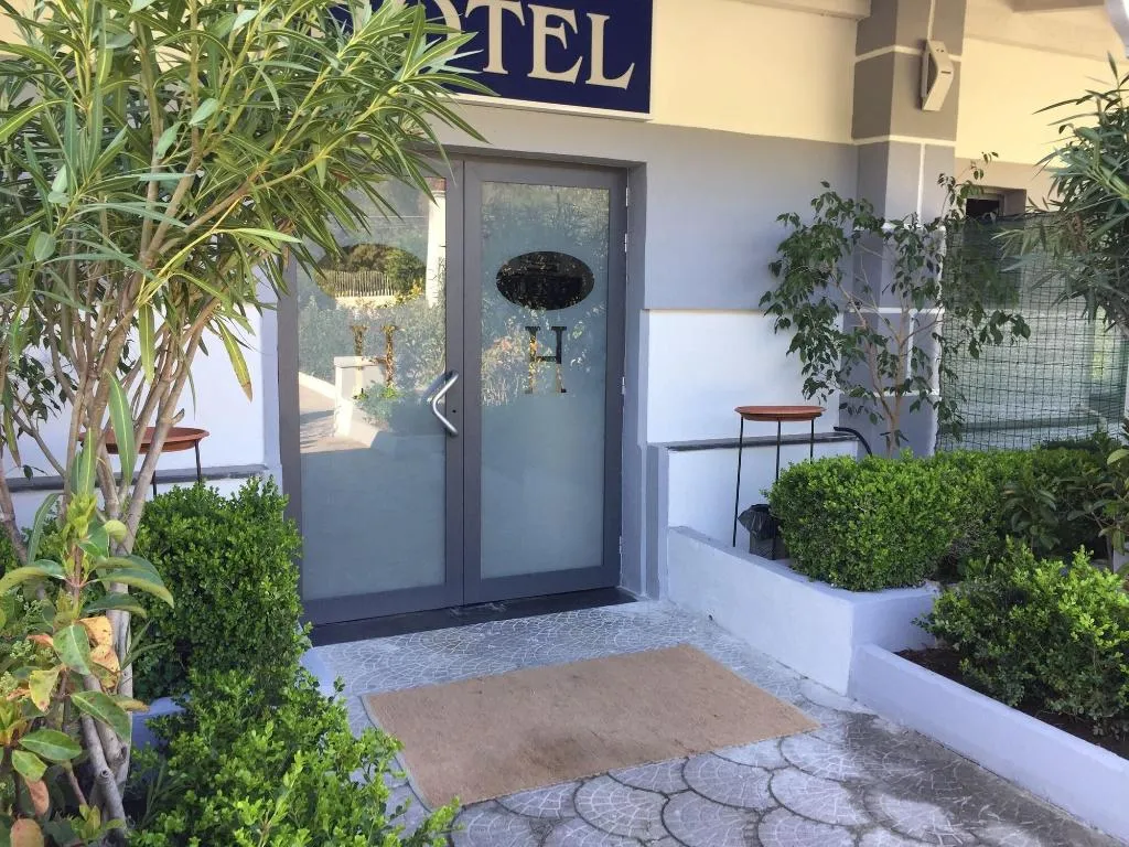 General view, Hotel LePinède, Naples