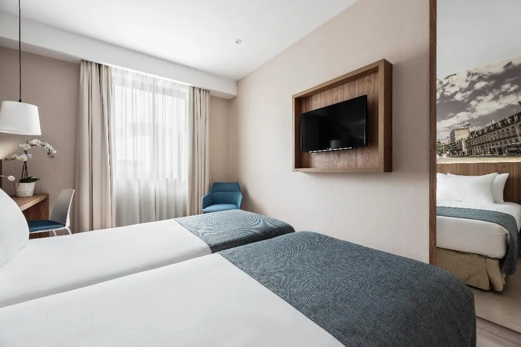 Double or Twin STANDARD Room, Dorma Saldanha, Lisbon