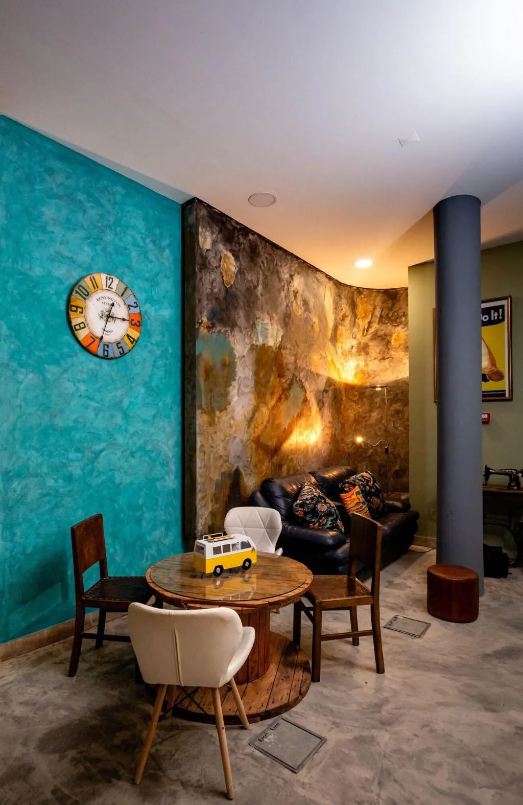 Lobby, Kais do Sol, Lisbon