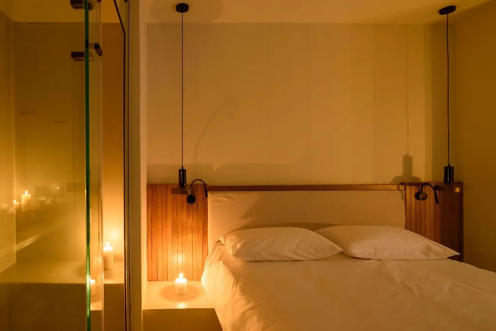 SUITE PREMIUM Room, Potnia Theron Suites, Santorini