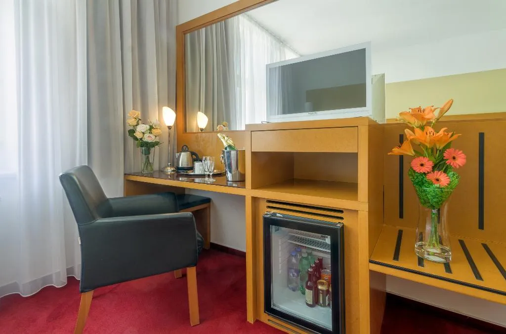 Double or Twin STANDARD Room, Theatrino Hotel, Prague