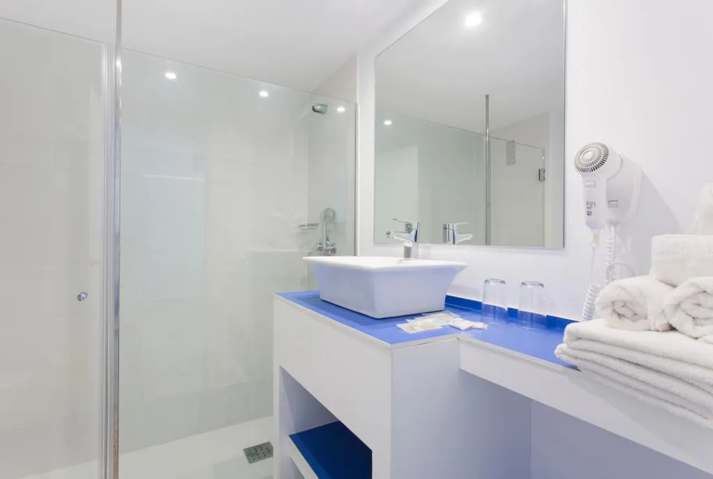 Double or Twin STANDARD Room, Guya Wave, Majorca