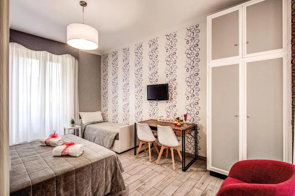 Room, Marta Inn, Rome