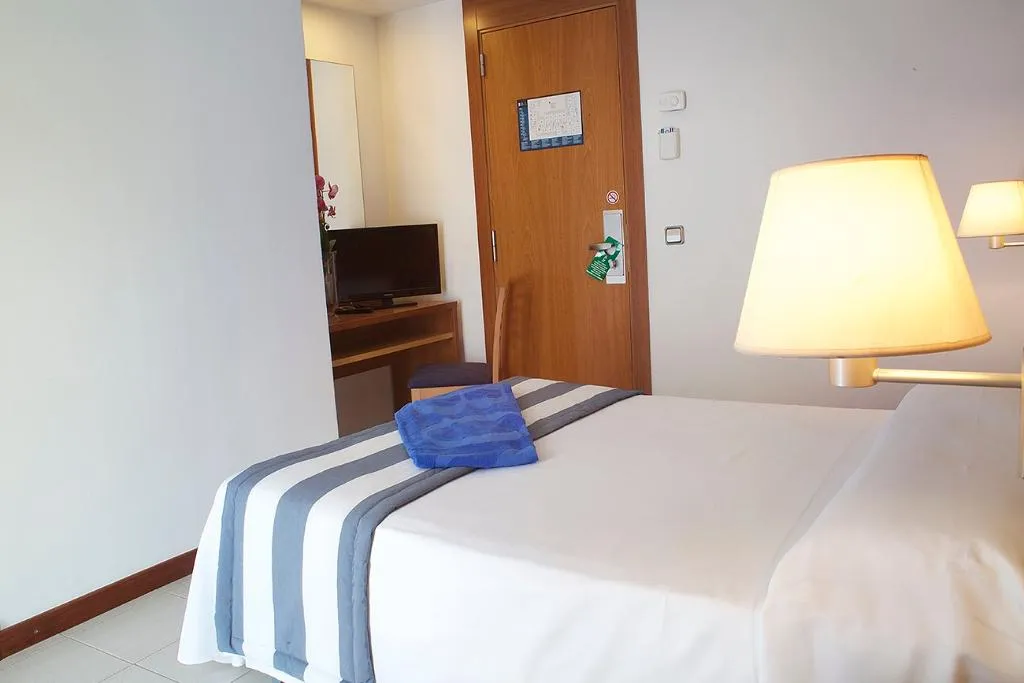 Double or Twin INNER Room, Els Pins, Costa Brava