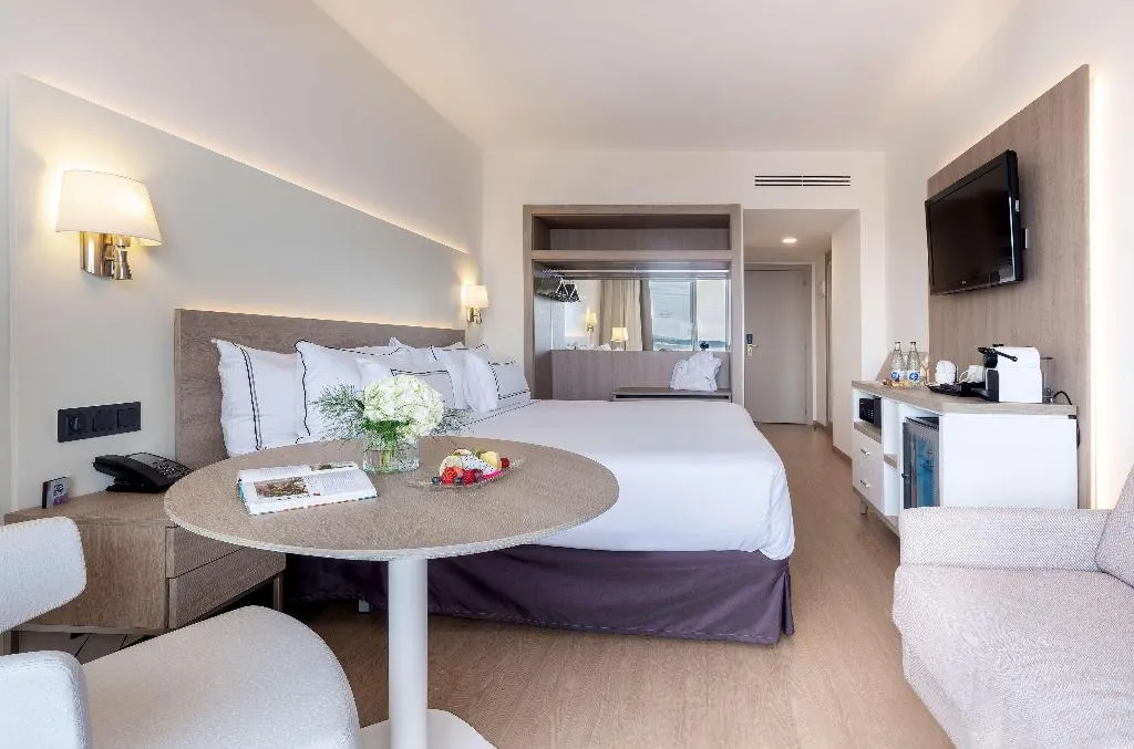 DOUBLE PREMIUM SEA VIEW Room, Melia Sitges, Costa Brava