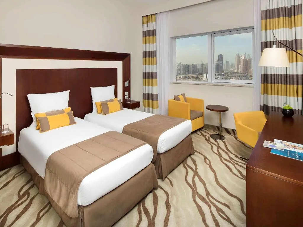 TWIN SUPERIOR Room, Novotel Dubai Al Barsha, Dubai