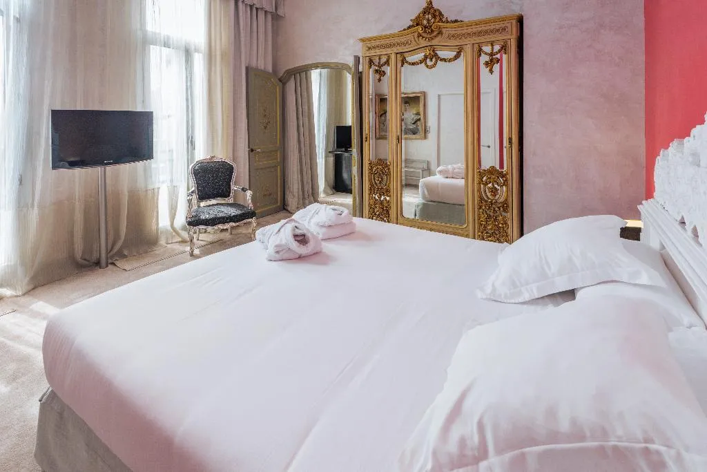 SUITE WITH VIEWS Room, Serhs Rivoli Rambla, Barcelona