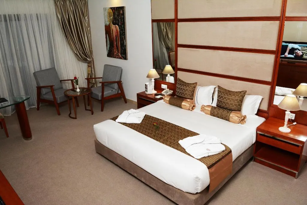 Room, Marigold, Tunisia
