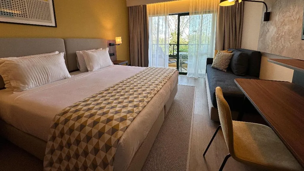 DOUBLE STANDARD Room, Holiday Inn Algarve Albufeira, an IHG Hotel, Algarve