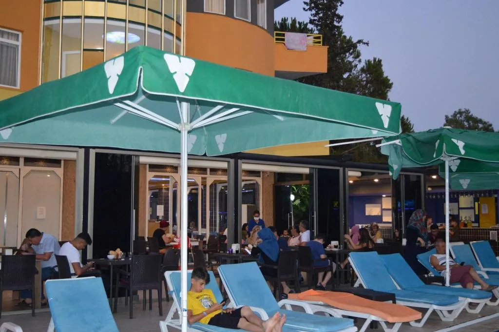 Terrace, Selinus Beach Club Hotel, Antalya