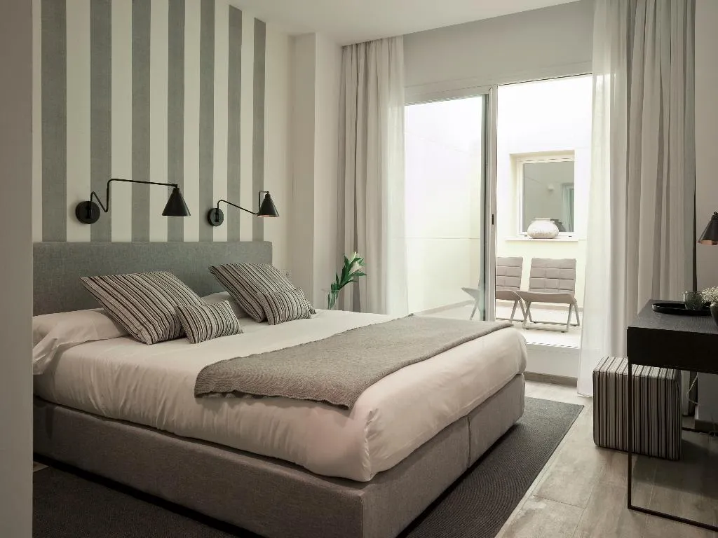 Double or Twin PREMIUM ONE BEDROOM Room, Hotel Boutique Balandret, Valencia