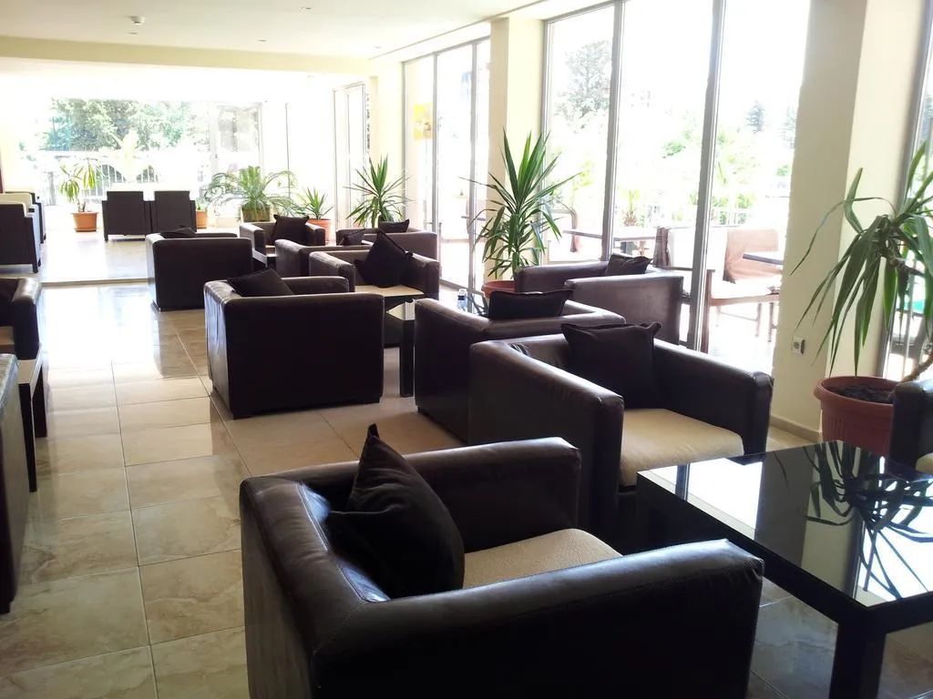 Lobby, Tia Maria, Bourgas