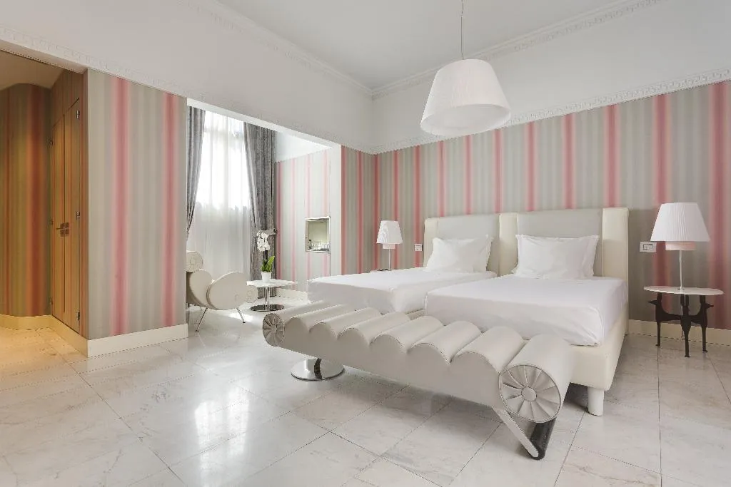 Double or Twin DELUXE Room, Grand Hotel Palace Rome, Rome