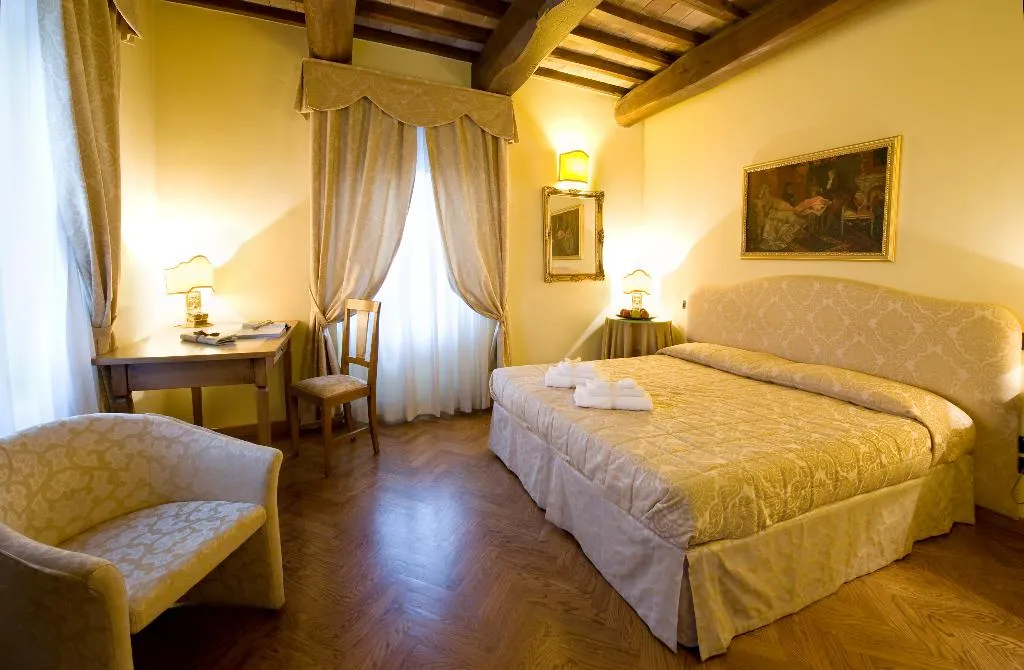 TWIN CLASSIC Room, Relais dell Olmo, Perugia