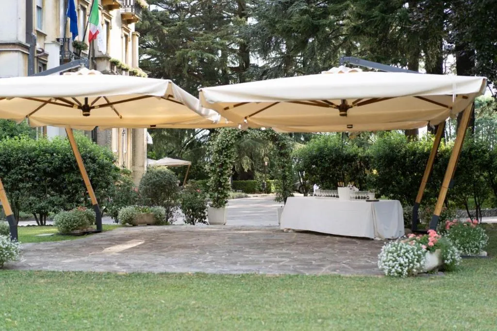 Terrace, I Palazzi - Palace Grand Hotel Varese, Milan