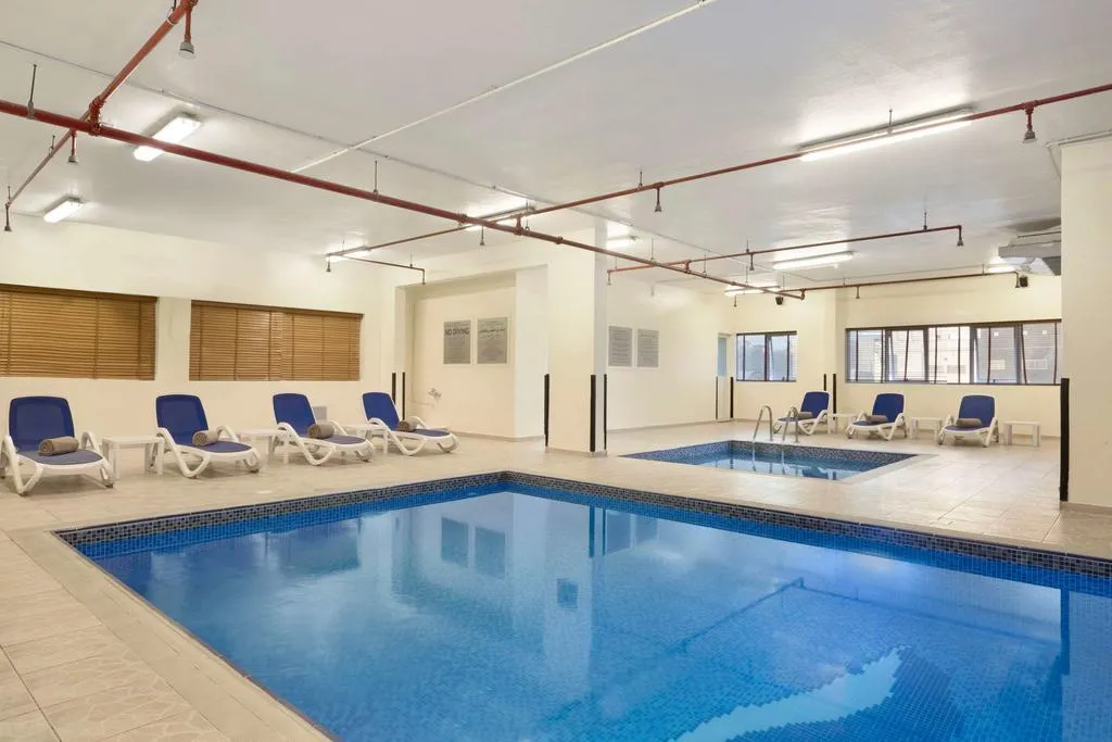 Pool, Golden Sands Hotel & Residences, Dubai
