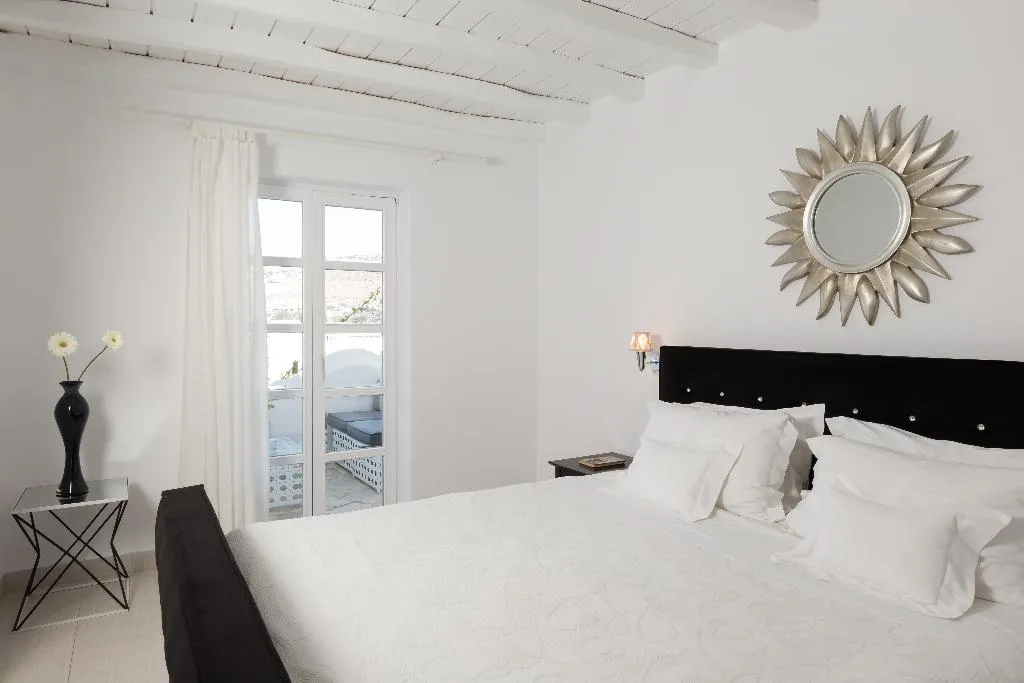 SUITE WITH PRIVATE POOL Room, Kivotos Mykonos, Mykonos